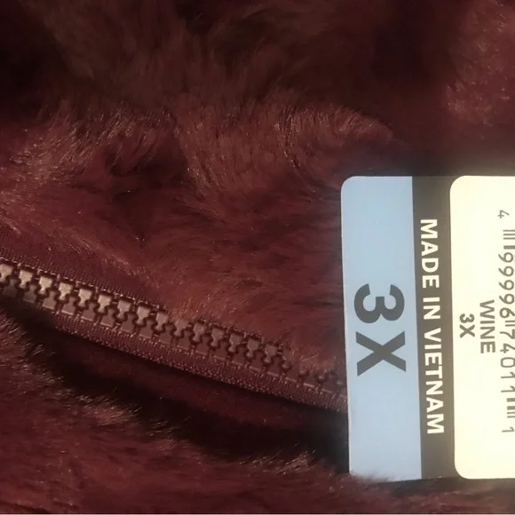 Nicole miller (2)reversible women’s faux fur vest (NO offer) please - Picture 12 of 16